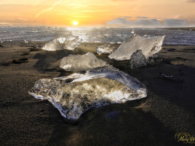 Fellsfjara Diamond Beach