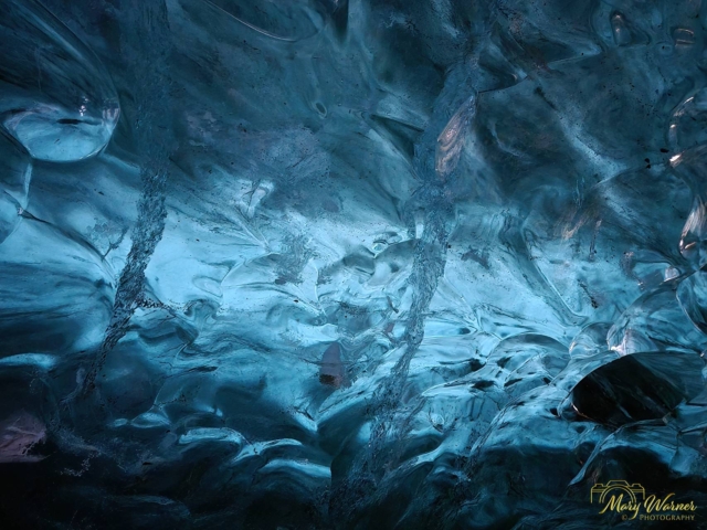 Crystal Ice Cave Vatnaj&ouml;kull Glacier